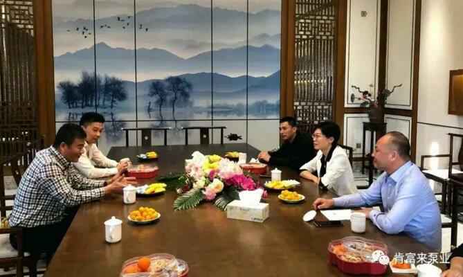 白坭镇委书记何海虹到呼和浩特博文教育科技开发有限公司走访调研